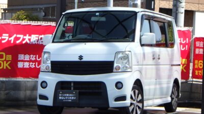 エブリイワゴン　PZターボ　２代目後期型⚡　快適な居住空間と広い荷室空間をもつ伝統的な軽1ボックス💨　ターボで荷物や人数が乗っても力強い走りが可能🔥　お子様連れの方にも人気の軽自動車です👏　フルセグTV・DVD視聴可能でBluetoothオーディオも接続可能です📱　🌜大阪店専用HPも要チェック❗carlifegroup.jp で検索🕵️‍♂️　Instagram・Twitter・TikTokも随時更新中❗❗🌛《1年保証付》