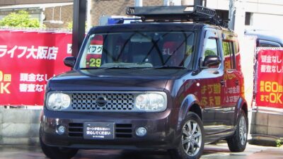CUBE　キューブ　15M　《ユーザー買取車》　3世代目となる日産キューブ🌈　月々13,900円～でお乗りいただける格安価格💰　ちょっとしたお買い物にも便利で普段の生活でも快適にお乗りいただけます😄　スマートキーでエンジン始動もドアの開閉も楽々操作🔑　ドライブレコーダー搭載🎵　　Terzoルーフキャリア付いています📦　🌜大阪店専用HPも要チェック❗carlifegroup.jp で検索🕵️‍♂️　Instagram・Twitter・TikTokも随時更新中❗❗🌛《1年保証付》