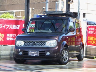 CUBE　キューブ　15M　《ユーザー買取車》　3世代目となる日産キューブ🌈　月々15,200円～でお乗りいただける格安価格💰　ちょっとしたお買い物にも便利で普段の生活でも快適にお乗りいただけます😄　スマートキーでエンジン始動もドアの開閉も楽々操作🔑　ドライブレコーダー搭載🎵　　Terzoルーフキャリア付いています📦　🌜大阪店専用HPも要チェック❗carlifegroup.jp で検索🕵️‍♂️　Instagram・Twitter・TikTokも随時更新中❗❗🌛《1年保証付》