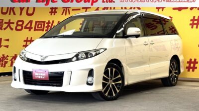 ESTIMA　エスティマ　アエラス【後期型】【４WD】純正HDDナビで走行中にTV📺DVD視聴可📀　Bluetooth接続でお好きな音楽をお聞きになれます🎵　セカンドシート豪華オットマン&フリップダウンモニター付なので後部座席の方も快適です💺　HIDヘッドライトで夜間走行時も明るく走りやすいです🔦　3列目シートは床下に収納可能なため荷室に沢山のお荷物積み込み可能です✨レジャーやアウトドアにおすすめの１台です🌈　【車検２年付】 ✨TOKYO店専用HPにて更新中❗ carlifegroup.tokyo.jpで検索🕵️‍♂️🌛《1年保証》