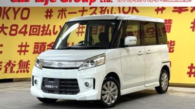 SPACIA CUSTOM　スペーシアカスタム　XSエアロ　衝突被害軽減ブレーキ付き😆人気の軽ハイトワゴン🍃燃費も驚異のＪＣ０８モード・カタログ燃費27.8km/リットル😲ケンウッドメモリーナビ🗾DVD・SD💿🎵ワンセグＴＶ内臓型📺走行中映像視聴可能🎶ＨＩＤヘッドライト＆フォグランプで夜間も明るく安全走行💡両側スライド左側パワースライドドアーで小さなお子様の力でも後席の乗り降り楽々です🤱🌜TOKYO店専用HPにて更新中❗ carlifegroup.tokyo.jpで検索🕵️‍♂️🌛《1年保証付》