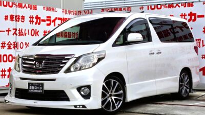 ALPHRD　アルファード 350Ｓ Ｃパッケージ　【後期型】【カスタム】🌈ＴＲＤ Ｓｐｏｒｔｓ仕様🌈＂人気上級グレード＂💎ツインムーンルーフ＆ＴＲＤフロント・リアハーフエアロ＆ＴＲＤマフラー＆ＴＲＤリアスポイラー＆ＴＲＤダウンサスペンション付💎🤩純正ＨＤＤナビ🗾ＤＶＤ💿フルセグＴＶ内蔵型📺走行中映像視聴可能👀本革シート＆２列目エグゼクティブパワーシート💺電動機能のリクライニング＆オットマン💺で高級感抜群✨両側パワースライドドア・パワーバックドア装備搭載で荷物出し入れが楽々✨💡ＨＩＤヘッドライト💡フォグランプ付で明るさ抜群🚗福岡店専用HPでも在庫確認可能‼✨ 【carlifegroup.fukuoka.jp/】で検索🕵️‍♂️
