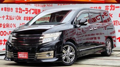 ELGRAND エルグランド　ライダー ブラックライン 黒本革マニュアルシート　【特別仕様車】　月々２万円台～ＯＫ🔥純正ＨＤＤナビ🗾ＤＶＤ💿Ｂｌｕｅｔｏｏｔｈ📱🎶フルセグＴＶ内蔵型📺走行中映像視聴可能👀高級感溢れるインパネ内装・本革シート装備💺！！両側パワースライドドア機能＆電動リアゲート付で女性でも開け閉め楽々✨７人乗りキャプテンシート・オットマン機能付💎純正フリップダウンモニターでリアのエンタメも充実💎👀納車時新品タイヤ装着🌈車検２年付🚗福岡店専用HPでも在庫確認可能‼✨ 【carlifegroup.fukuoka.jp/】で検索🕵️‍♂️