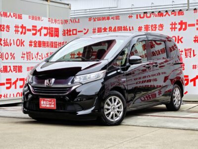 FREED HV　フリードHV　ハイブリッド G ホンダセンシング　＂上級グレード＂🌈ＧＢ７モデル💎フリードHV福岡店再入庫🌈マイナーチェンジにて精悍で落ち着きのあるシンプルなスタイルへ✨純正インターナビ🗾ＤＶＤ📀Ｂｌｕｅｔｏｏｔｈ🎶📱📞フルセグＴＶ内蔵型📺６人乗り３列シート💺でゆっくりクルージング💺両側パワースライドドアで楽々開閉🚪夜間走行も快適なＬＥＤヘッドライト🔦クルーズコントロール＆衝突被害軽減ブレーキ＆車線逸脱警報装置付で快適安全装備多数🌈納車時新品タイヤ装着🚗福岡店専用HPでも在庫確認可能‼✨【carlifegroup.fukuoka.jp/】で検索🕵️‍♂️