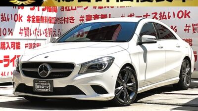 MERCEDES BENZ メルセデス・ベンツ　ＣＬＡ１８０【総合評価優良車】✨走行４万Ｋｍ台の多機能装備車両✨優良オークション高評価✨４．５点獲得車両💎スポーツコンパクトセダン✨低排気ターボエンジン・欧州車人気殺到車両🔥純正ＨＤＤナビ🗾ＤＶＤ📀Ｂｌｕｅｔｏｏｔｈ🎶📱📞・フルセグＴＶ内臓📺パドルシフト機能付きで機敏なスポーツマチック機能も味わえます🏎明るいＨＩＤヘッドライトから流線型のＣＬＡボディ🚗✨レーダーセーフティーＰＫＧ搭載で安心安全機能💡ディストロニックプラス・ブラインドスポット・ブレーキサポート機能付きで多種多様な運転サポート✨🌈車検２年付🌈🚗福岡店専用HPでも在庫確認可能‼✨ 【carlifegroup.fukuoka.jp/】で検索🕵️‍♂️