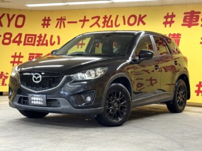 CX-5　XD　💎”ディーゼルターボ”～低燃費車両～💎✨大人気ブラック色入庫しました✨ストラーダHDDナビ＂🎶フルセグ視聴📺DVD・CD💿Bluetooth接続📞📀走行中映像視聴可能🚗バックカメラ+サイドカメラ搭載👀スマートシティブレーキサポート安全運転支援搭載✨🚗社外17インチアルミホイール・フル革シートで高級感抜群の最上級グレードが堂々入庫👑クリーンディーゼルターボで高速も街のりも楽々運転👍🌜TOKYO店専用HPにて更新中❗ carlifegroup.tokyo.jpで検索🕵️‍♂️🌛【車検2年付】《1年保証付》