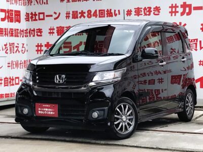N-WGN　NワゴンカスタムG・Aパッケージ【特別仕様車】✨純正インターナビ🗾ワンセグテレビ📺CD・DVD📀ハンズフリー装備📞夜間走行も安心のHIDヘッドライト＆フォグライト✨走行中の操作も楽々ステアリングスイッチ👌安全に駐車可能なバックカメラ📷革巻きステアリング＆ハーフレザーシートでスパルタンな室内🕶️車検2年付💎🚗福岡店専用HPでも在庫確認可能‼✨ 【carlifegroup.fukuoka.jp/】で検索🕵️‍♂️