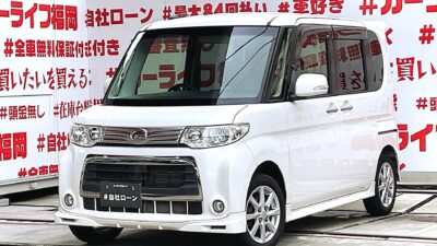 TANTO CUSTOM　タント　カスタムL 【後期型】✨走行６万ｋｍ台・月々１７，７００～ＯＫ😲 💎人気の低価格ハイトワゴン・スライドドアー😲💎センターピラーレス＆左側スライドドアー『ミラクルオープンドア』👀 リアシートアレンジ次第でラゲッジスペースも自在な万能車輌😲 夜間走行も視界良好なHIDヘッドライト&フォグランプ💡車検２年付🌈🚗福岡店専用HPでも在庫確認可能‼✨ 【carlifegroup.fukuoka.jp/】で検索🕵️‍♂️