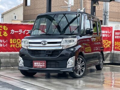 タントカスタム　RS　トップエディション　SAⅡ　《最上級グレード》　ターボエンジン搭載で力強い走り💥　純正8インチナビでBluetoothオーディオやHDMIにも対応しています📱　後席はサンシェードや広いスペースで快適に乗れます👌　両側パワースライドドアで乗り降りも楽々ですね😄　🌜大阪店専用HPも要チェック❗carlifegroup.jp で検索🕵️‍♂️　Instagram・Twitter・TikTokも随時更新中❗❗🌛《1年保証付》