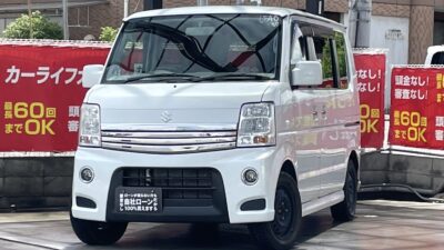 エブリイワゴン　PZターボ　２代目後期型⚡　運転席側シートヒーター搭載で寒い季節も嬉しい🔥　ターボで荷物や人数が乗っても力強い走りが可能です💥　お子様連れの方にもお仕事としても使える人気の軽自動車です👏　フルセグTV・DVD視聴可能でBluetoothオーディオも接続可能です📱　🌜大阪店専用HPも要チェック❗carlifegroup.jp で検索🕵️‍♂️　Instagram・Twitter・TikTokも随時更新中❗❗🌛《1年保証付》