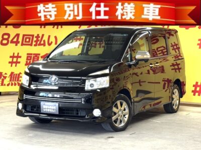 VOXY　ヴォクシー　ZS　煌Ⅱ【特別仕様車】【車検2年付】【４WD】社外HDDナビ🗾ＤＶＤ💿Ｂｌｕｅｔｏｏｔｈ🎶地デジフルセグＴＶ📺走行中映像視聴可能👀乗り降りラクラク両側パワースライドドアー🚪ALPINE10.2インチフリップダウンモニター💺シフトチェンジが可能・パドルシフト搭載👐　TOKYO店専用HPにて更新中❗ carlifegroup.tokyo.jpで検索🕵️‍♂️🌛《1年保証》
