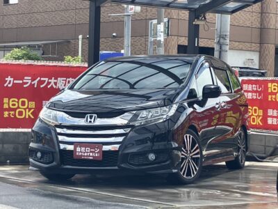 オデッセイ　アブソルート　EX　【総合評価優良車】　最上級グレード👏　装備も充実した上質な室内空間の上級ミニバン💫　純正SDナビでBluetoothオーディオやHDMIも接続可能でyoutubeなどもミラーリングできます🎵　ハーフレザーシート、キャプテンシート＆オットマン、黒木目調パネル、タッチパネルACなど高級感のある車内✨　運転席側はパワーシートで調整も楽々可能🤩　ドライブレコーダ、バックカメラ、障害物センサーなど安心な装備も付いています👌　🌜大阪店専用HPも要チェック❗carlifegroup.jp で検索🕵️‍♂️　Instagram・Twitter・TikTokも随時更新中❗❗🌛《1年保証付》
