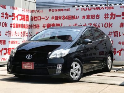 PRIUS　プリウスS　✨ハイブリッドといえばヤッパリPRIUS！JC08モード：30.4km/Lの低燃費✨純正SDナビ🗾地デジフルセグ📺CD/DVD再生可能📀駐車も安心のバックカメラ付📷夜間走行も視界良好のHIDヘッドライト🌟オートライト・フォグライト搭載🌟車検２年付🚗福岡店専用HPでも在庫確認可能‼✨ 【carlifegroup.fukuoka.jp/】で検索🕵️‍♂️