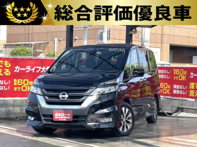セレナ　ハイウェイスター　【総合評価優良車】　2通りの開き方ができる「デュアルバックドア」🧳　全席にUSB接続端子、シートバックテーブルが付いていてご家族でのお出かけに便利です🔌　マルチセンターシートで8人乗りでありながらもウォークスルー可能💺　アラウンドビューモニターで大きな車の運転が苦手な方でも安心です📷　🌜大阪店専用HPも要チェック❗carlifegroup.jp で検索🕵️‍♂️　Instagram・Twitter・TikTokも随時更新中❗❗🌛《1年保証付》