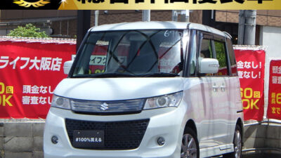 パレット　SW　リミテッドⅡ　【総合評価優良車】　スタッドレスタイヤ＆アルミホイールセットをお付けして月々この価格❗️　コストパフォーマンスに長けた軽ハイトワゴンです💰️　両側パワースライドドアはもちろんのこと、シートヒーターも付いております💺　SDナビでフルセグTV視聴可能📺️　後席はフルフラット可能なのでスキーやスノーボードも積み込めます⛷️　降雪地域やウィンタースポーツ好きの方にはたまらない豪華装備のお車です⛄️　🌜大阪店専用HPも要チェック❗carlifegroup.jp で検索🕵️‍♂️　Instagram・Twitter・TikTokも随時更新中❗❗🌛《1年保証付》