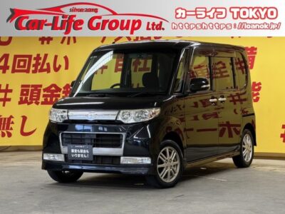 TANTO CUSTOM　タント　カスタムX　リミテッド【車検２年付】✨左側パワースライドドア&左センターピラーレス・開閉楽々で便利🚪乗り降り楽々👪使い勝手バツグン😲後席はフルフラットにできますのでリアシートアレンジ次第でラゲッジスペースも自在な万能車輌😲📦安心安全のドライブレコーダー付き😍夜間でも明るいHIDヘッドライト＆フォグ✨　月々1万円台～OK🎶　✨TOKYO店専用HPにて更新中❗ carlifegroup.tokyo.jpで検索🕵️‍♂️🌛《1年保証》