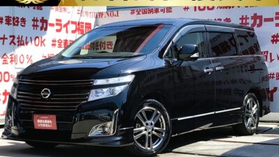 ELGRAND　エルグランド　250ハイウェスターアーバンクロム【総合評価優良車】【特別仕様車】日産の最高級ミニバン・エルグランド特別仕様車入荷‼️キャプテンシート装備の7人乗りタイプです💺純正ナビ🗾地デジフルセグTV📺CD/DVD鑑賞可能📀両側電動スライドドア、Wオートエアコン装備で後席も快適です✨車検2年付🚗🌈福岡店専用HPでも在庫確認可能‼✨ 【carlifegroup.fukuoka.jp/】で検索🕵️‍♂️