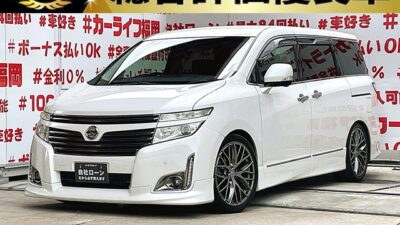 ELGRAND エルグランド 350ハイウェイスター アーバンクロム【総合評価優良車】【特別仕様車】【カスタム】💎フロントハーフエアロ・LEDデイライト・HKS車高調ローダウン&インパル20インチAW装着のカスタムタイプ💎純正メーカーナビ🗾DVD📀Bluetooth🎶📞フルセグTV内蔵型📺走行中映像視聴可能👀7人乗りキャプテンシートタイプ・オットマン付/BOSEサウンドシステム搭載でエンタメ機能も抜群📣アラウンドビューモニター搭載・楽々駐車🚗リアサイドシェード付きでプライバシー&UV対策OK🌞両側パワースライドドア&パワーバックドア付で大型ドアも楽々開閉🚪Cool&HotBOX付でいつでも美味しいドリンクが飲める🧋🌈車検2年付🌈🚗福岡店専用HPでも在庫確認可能‼✨ 【carlifegroup.fukuoka.jp/】で検索🕵️♂️