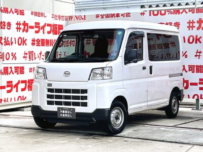 HIJET　ハイゼットカーゴ　デラックス＂【現行型】💎安心の運転支援・スマートアシスト機能付💎抜群の燃費性能🍃ＪＣ０８モード２０．５ｋｍ🍃抜群の収納スペース・ルーフシェルフ付😊✨黒ナンバー(事業用)登録も追加料金なしで登録可能✨納車時新品タイヤ装着🌈💥月々３万円台～購入ＯＫ🎉🚗福岡店専用HPでも在庫確認可能‼✨ 【carlifegroup.fukuoka.jp/】で検索🕵️‍♂️