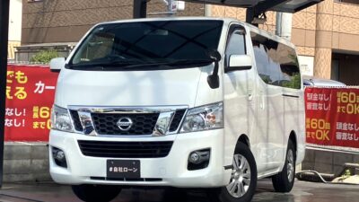 NV350キャラバン　プレミアムGX　ロング　ビジネスにもレジャーにも頼れる1台💨　広々室内＆大容量ラゲッジスペース📦　リアクーラー&ヒータースイッチで後席も快適な空間です🙌　高い積載力と上質な快適性を兼ね備えた人気グレードです❗　🌜大阪店専用HPも要チェック❗carlifegroup.jp で検索🕵️‍♂️　Instagram・Twitter・TikTokも随時更新中❗❗🌛《1年保証付》