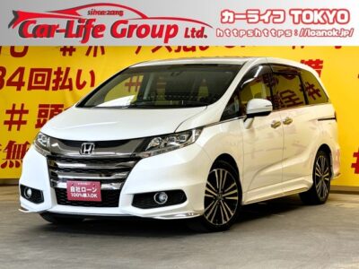 ODYSSEY　オデッセイ　アブソルートEX　【車検２年付】👑最上級グレードが月々３万円台～👑　💎メーカーオプションの純正インターナビ搭載🎵ＤＶＤ📀Ｂｌｕｅｔｏｏｔｈ🎶📞フルセグＴＶ内蔵型📺駐車時に安心のバックカメラつき👀ハーフレザーシート＆オットマン付きキャプテンシートで高級感のある車内✨3列目のシートを床下に収納できるので荷物もたくさん載せられて便利です😍💡レジャーやウィンタースポーツにも最適⛺🌛TOKYO店専用HPにて更新中❗ carlifegroup.tokyo.jpで検索🕵️‍♂️🌛《1年保証》