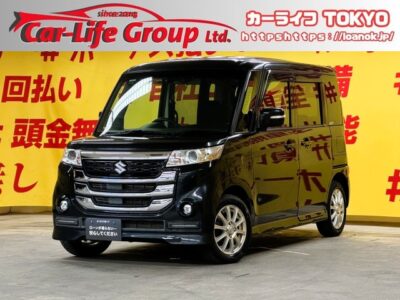 SPACIA CUSTOM　スペーシアカスタムZ　ベースグレード デュアルカメラブレーキサポート装着車　【車検２年付】人気のハイトワゴンが月々２万円台～😆🍃燃費も驚異のＪＣ０８モード・カタログ燃費30.6km/リットル😲ＨＩＤヘッドライトで夜間も明るく安全走行💡両側スライド左側パワースライドドアで小さなお子様の力でも後席の乗り降り楽々です🤱地デジフルセグTV📺DVD📀走行中視聴可能Bluetoothも付いてます‼️🌜TOKYO店専用HPにて更新中❗ carlifegroup.tokyo.jpで検索🕵️‍♂️🌛《1年保証付》