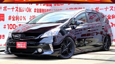 PRIUSα プリウスα Sツーリングセレクション 【カスタム】【特別仕様車】✨7人乗りタイプ✨💎車高調ローダウン&社外18インチAW&モデリスタフルエアロ付💎ホイールもブラックで統一🔥洗練された1台✨カタログ燃費26.2km/L🍃の大人気HV車🤩ストラーダSDナビ🗾DVD💿地デジフルセグTV内蔵型📺走行中映像視聴可能👀Bluetooth🎶📞HIDヘッドライト&フォグランプ💡夜間視野性もバッチリ😊🚗福岡店専用HPでも在庫確認可能‼✨ 【carlifegroup.fukuoka.jp/】で検索🕵️♂️