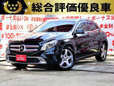 MERCEDES BENZ メルセデス・ベンツ　GLA250 4マチック【4WD】【総合評価優良車】可変トルク配分型フルタイム４ＷＤ搭載✨路面状況に合わせて前後輪へのトルク配分を最適化✨安定した走りを実現💎走行８万Ｋｍ台の多機能装備車両✨優良オークション高評価✨４．５点獲得車両💎コンパクトＳＵＶ✨低排気ターボエンジン・欧州車人気殺到車両🔥純正ＨＤＤナビ🗾ＤＶＤ📀Ｂｌｕｅｔｏｏｔｈ🎶📱📞・フルセグＴＶ内臓📺パドルシフト機能付きで機敏なスポーツマチック機能も味わえます🏎明るいＨＩＤヘッドライト＆フォグランプ🚗✨レーダーセーフティーＰＫＧ搭載で安心安全機能💡🌈車検２年付🌈🚗福岡店専用HPでも在庫確認可能‼✨ 【carlifegroup.fukuoka.jp/】で検索🕵️‍♂️