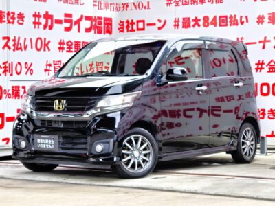 N-WGN　カスタムG・Aパッケージ　✨人気のカスタムグレード初入庫✨シティブレーキアクティブシステム搭載の充実安全装備✨クルーズコントロール＆ＥＴＣ付高速も楽々走行🔥ケンウッドメモリーナビ🗾ＤＶＤ📀フルセグＴＶ📺走行中映像視聴可能👀駐車も安心のバックカメラ📷ＨＩＤヘッドライト＆フォグランプ付で夜間視野確保🔦納車時新品タイヤ装着💎車検２年付💎福岡店専用HPでも在庫確認可能‼✨【carlifegroup.fukuoka.jp/】で検索🕵️‍♂️
