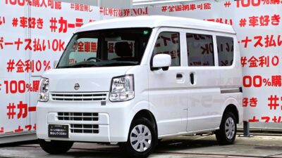 NV100 クリッパー DX GLパッケージ 令和4年式・走行2万㎞台😮💪事業用ナンバー登録可能💪 リアシート収納・余裕の大開口・荷物出し入れ楽々・両側スライドドアー🌈社外ナビ🗾DVD📀Bluetooth🎶📱地デジフルセグTV📺走行中映像視聴可能👐安心・安全機能エマージェンシーブレーキ&LDW(車線逸脱防止機能)搭載🚥🚗福岡店専用HPでも在庫確認可能‼✨ 【carlifegroup.fukuoka.jp/】で検索🕵️♂️