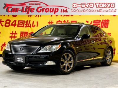 LEXUS　レクサス　ＬＳ４６０　バージョンCIパッケージ　【車検2年付】納車時タイヤ4本新品‼️　開放感抜群のサンルーフ🌞　バックカメラ📸　本革シート💺　前席パワーシート&前席シートエアコン＆シートヒーター👍ステアリングヒーター🎶　豪華装備が多数✨夜間でも明るいHIDヘッドライト&フォグ　純正18インチアルミホイール🍩 🌛TOKYO店専用HPにて更新中❗ carlifegroup.tokyo.jpで検索🕵️‍♂️🌛