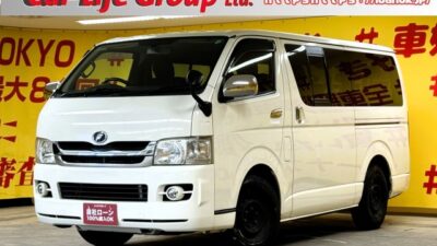 REGIUS ACE　レジアスエース　スーパーＧＬ【２型】　【車検１年付】🔥前席新品シートカバー取り付け済み🔥　純正HDDナビ🗾（CD💿DVD💿ワンセグTV📺）　仕事も街乗りもこの1台にお任せ🎉大きな荷物も出し入れ楽々な両側スライドドア・イージークローザ―付😍👌安心のバックカメラがついて駐車も楽々です🎶TOYOTAミラー一体型ETC装備で高速も楽々🚗✨　🌜TOKYO店専用HPにて更新中❗ carlifegroup.tokyo.jpで検索🕵️‍♂️🌛