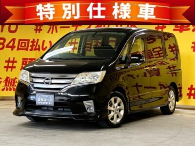 SERENA　セレナ　ハイウェイスター Vセレクション【特別仕様車】純正HDDナビ🗾ＤＶＤ📀Ｂｌｕｅｔｏｏｔｈ🎶📞フルセグＴＶ📺　✨両側パワースライドドア装備・楽々ワンタッチボタン開閉式✨マルチセンターシートで様々なシートアレンジが楽しめます😍👌2列目シートバックテーブル付き🎶Ｗエアコンタイプでリアの温度調整も可能🌀高速走行もストレスなしのビルトインETC&クルーズコントロール🚗後方視界も良好なバックカメラ📷リアサイドシェード付・ＵＶ・プライバシーも安心🌛TOKYO店専用HPにて更新中❗ carlifegroup.tokyo.jpで検索🕵️‍♂️🌛《1年保証》