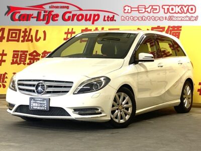 MERCEDES BENZ   メルセデスベンツ　B180　バリューパッケージ　純正HDDナビ🗾ＤＶＤ💿Bluetooth🎶📞フルセグＴＶ内蔵型📺ターボエンジン搭載で優雅な走りが特徴の1台です😆他車の追随を許さない高級感あふれるインテリアは必見ですので是非チェックをお願い致します🔥HIDヘッドライトで夜間の視認性抜群🔦操作自由自在パドルシフト🚗普段使いもしやすくGOODですね♪　🌜TOKYO店専用HPにて更新中❗ carlifegroup.tokyo.jpで検索🕵️‍♂️🌛《1年保証付》