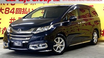 ODYSSEY オデッセイ アブソルートEX 【車検2年付】 メーカーオプションの純正インターナビ搭載🎵フルセグ&DVD視聴可能です📺駐車時に安心のバックカメラつき👀HDMI&USB装備✨高級感のあるハーフレザーシート✨ 3列目シートを床下に収納できるので荷物がたくさん載ります!!レジャーやウィンタースポーツにも最適です⛺ 純正LEDヘッドライト&フォグランプで夜間の走行時も安心です💡 パドルシフト&クルーズコントロール付きで走行も楽しいですよ🌛TOKYO店専用HPにて更新中❗ carlifegroup.tokyo.jpで検索🕵️♂️🌛《1年保証》