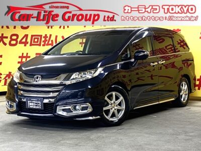 ODYSSEY　オデッセイ　アブソルートEX　【車検２年付】【スタッドレスタイヤ付】 メーカーオプションの純正インターナビ搭載🎵フルセグ＆DVD視聴可能です📺駐車時に安心のバックカメラつき👀HDMI＆USB装備✨高級感のあるハーフレザーシート✨　3列目シートを床下に収納できるので荷物がたくさん載ります！！レジャーやウィンタースポーツにも最適です⛺　純正LEDヘッドライト＆フォグランプで夜間の走行時も安心です💡　パドルシフト＆クルーズコントロール付きで走行も楽しいですよ🌛TOKYO店専用HPにて更新中❗ carlifegroup.tokyo.jpで検索🕵️‍♂️🌛《1年保証》