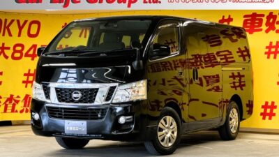 CARAVAN NV350キャラバン　ロングプレミアムGX【車検１年付】　👑低走行５万キロ台車両👑純正メモリーナビ🗾地デジフルセグTV📺走行中OK👌Bluetooth接続可能😆✨後席は夏はクーラー、冬はヒーター利用可能で快適です😆スマートキー＆プッシュスタート機能付きで楽々エンジンスタート🔥イージークローザー付き両側スライドドアで荷物の出し入れも楽々です😍✨駐車の際にも安心のバックカメラ付👀広々荷室で使い勝手のいい1台です🔥ワンオーナー車✨　🌛TOKYO店専用HPにて更新中❗ carlifegroup.tokyo.jpで検索🕵️‍♂️🌛《1年保証》