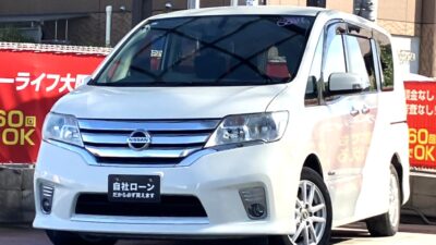 セレナ HWS S-HV Vセレクション ファミリー様に大人気なミニバン×ハイブリッドの組み合わせ✨️ 後席フリップダウンモニター、シートバックテーブルやWエアコン付きで小さなお子様がいる環境でも使い勝手抜群💺 純正SDナビで走行中フルセグTV&DVD視聴可能📺️📀 🌜大阪店専用HPも要チェック❗carlifegroup.jp で検索🕵️♂️ Instagram・Twitter・TikTokも随時更新中❗❗🌛《1年保証付》