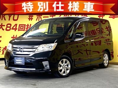 SERENA　セレナ　ハイウェイスター Vセレクション【特別仕様車】【総合評価優良車】 ✨両側パワースライドドア装備・楽々ワンタッチボタン開閉式✨純正SDーナビ🗾ＤＶＤ📀Ｂｌｕｅｔｏｏｔｈ🎶📞フルセグＴＶ内臓型📺アイドリングストップ対応💫マルチセンターコンソールで様々なシートアレンジが楽しめます👌🌜TOKYO店専用HPにて更新中❗ carlifegroup.tokyo.jpで検索🕵️‍♂️🌛《1年保証付》