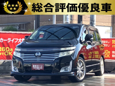 エルグランド　250ハイウェイスター　【総合評価優良車】　大人数での移動も快適👌2列目キャプテンシート仕様で遠出もリラックス🚗　社外20インチAWやLEDデイライトなど外装インパクト抜群です💫　3列目収納すれば大容量ラゲッジスペースでアウトドアや旅行、買い物にも大活躍🤗✌️　🌜大阪店専用HPも要チェック❗carlifegroup.jp で検索🕵️‍♂️　Instagram・Twitter・TikTokも随時更新中❗❗🌛《1年保証付》