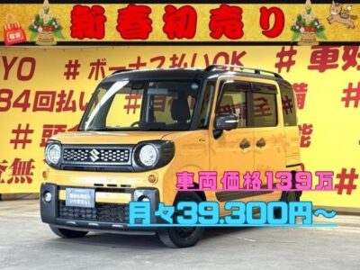 SPACIA GEAR　スペーシアギア　ハイブリッドＸＺ【車検2年付】　年式３１年😲走行6万ｋｍ台が月々３万円台～😍最新の安全機能を備えた軽自動車🎉広い室内空間とアクティブスタイルを融合したＳＵＶな軽ハイトワゴン🤩燃費も驚異のＪＣ０８モード２８．２ｋｍ／Ｌ　両側パワースライドドア＆リアサイドシェード🌞　駐車時や狭い場所での切り返しの時に安心のバックカメラ＆アラウンドビューモニター👀クリアランスソナー装備してます👍🌜TOKYO店専用HPにて更新中❗ carlifegroup.tokyo.jpで検索🕵️‍♂️🌛《1年保証付》