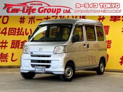 HIJET　ハイゼットカーゴ　デラックス　💎走行距離８万キロ台💎軽自動車なので抜群の取り回し😲事業用黒ナンバー取得可能です🛞純正オーディオ（ラジオ機能付♪）小物などたくさん入れられるオーバヘッドコンソール付き🌈パワステ🌞パワーウィンドウ✨🌈荷物の量に合わせてヘッドライトの角度が調整できるヘッドライトレベライザー搭載✨荷物の出し入れが楽々🎵両側スライドドア🚪ハイルーフ車両で余裕の収納力🌈配送などにオススメの1台🚗✨🌛TOKYO店専用HPにて更新中❗ carlifegroup.tokyo.jpで検索🕵️‍♂️🌛《1年保証》