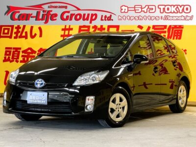 PRIUS　プリウス　Ｓ　【ワンオーナ―】【車検２年付】✨低燃費ハイブリッド人気Ｎｏ.１✨ 🍃燃費も驚異のＪＣ０８モード30.4ｋｍ／Ｌ🍃純正HDDナビ🗾ＣＤ・ＤＶＤ💿🎵Ｂｌｕｅｔｏｏｔｈ🎶📱📞地デジワンセグＴＶ📺 クリアランスソナーで狭い道でも安心👌駐車時に安心のバックカメラ付き🚗💨スマートキー&プッシュスタート付きエンジン楽々スタート🌈　🌛TOKYO店専用HPにて更新中❗ carlifegroup.tokyo.jpで検索🕵️‍♂️🌛《1年保証》