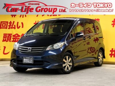 FREED  フリード Gエアロハイウェイエディション　人気コンパクトミニバン7人乗りタイプ😆燃費も十分・お財布にやさしい1台です✨純正HDDナビ🗾DVD📀楽々開閉の両側パワースライドドア装備🚪3列シートで大人数でのお出掛けも楽々😊✨フリップダウンモニターで後席でもTVやDVDの視聴可能です😊🌛TOKYO店専用HPにて更新中❗ carlifegroup.tokyo.jpで検索🕵️‍♂️🌛《1年保証付》