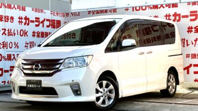 SERENA セレナ ハイウェイスターVセレクション【特別仕様車】💎専用サスペンションと純正エアロパーツ装着のハイウェイスター💎明るいディスチャージヘッドライト・フォグライト装備で夜間走行も安心👌バックカメラ・社外前後コーナーセンサーで駐車は楽々🌟ウォークスルーの3列シート・左右電動スライドドア・アルパイン製フリップダウンモニター・Wエアコンで後席は快適です🍃遠出もお任せ純正メモリーナビ🗾ビルトインETC🎶クルーズコントロール装備🌈車検2年付🚗福岡店専用HPでも在庫確認可能‼【carlifegroup.fukuoka.jp/】で検索🕵️♂️