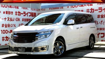 ELGRAND エルグランド ライダーブラックライン黒 本革シート【特別仕様車】💎エルグランドライダーのトップグレードパールカラーで再入荷‼️純正HDDナビ🗾地デジフルセグTV📺CD・DVD・Bluetooth・USB接続可能📀アラウンドビューモニター・前後障害物センサー付で駐車、車庫入れも安心📷後席はオットマン付きキャプテンシート・両側パワースライドドア・Wエアコンで快適👍車検2年付🚗福岡店専用HPでも在庫確認可能‼✨ 【carlifegroup.fukuoka.jp/】で検索🕵️♂️