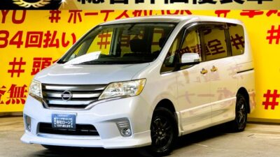 SERENA　セレナ　ハイウェイスター エアロモード【４WD】【特別仕様車】【総合評価優良車】社外15AW＆スタッドレスタイヤ🛞ALPINE8インチHDDナビ🗾ＤＶＤ📀Ｂｌｕｅｔｏｏｔｈ🎶📞フルセグＴＶ📺後席ALPINEフリップダウンモニター✨両側電動スライドドア✨マルチセンターシートで様々なシートアレンジが楽しめます😍👌Ｗエアコンタイプでリアの温度調整も可能🌀高速走行もストレスなしのビルトインETC&クルーズコントロール🚗後方視界も良好なバックカメラ📷リアサイドシェード付・ＵＶ・プライバシーも安心🌛TOKYO店専用HPにて更新中❗ carlifegroup.tokyo.jpで検索🕵️‍♂️🌛