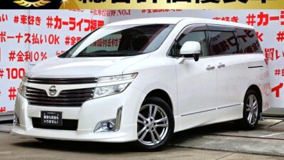 ELGRAND　エルグランド　250ハイウェイスター 【総合評価優良車】😲純正フロントハーフエアロ付・５２エルグランド綺麗なパールカラー再入庫＂　アルパインＨＤＤナビ🗾ＤＶＤ💿ハンズフリー📱📞フルセグＴＶ内蔵型📺走行中映像視聴可能👀両側パワースライドドア🚪乗降楽々✨バックカメラ付🎦楽々駐車・車庫入れ🚗７人乗りハーフレザーシート＆キャプテンシートタイプ💺リアサイドシェード付きでプライバシー・ＵＶ効果もバッチリ🌞ＨＩＤヘッドライト＆ＬＥＤフォグランプ付で夜間視野確保🔦車検２年付🚗福岡店専用HPでも在庫確認可能‼✨ 【carlifegroup.fukuoka.jp/】で検索🕵️‍♂️