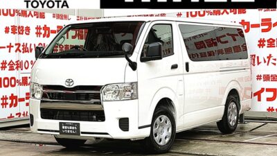 HIACE　ハイエース　ロング　DX GLパッケージ 【登録済未使用】＂オプション装備・ＬＥＤヘッドライト・デジタルインナーミラー・パノラミックビューモニター装備＂🌈新品７インチナビ装着🗾Ｂｌｕｅｔｏｏｔｈ🎵📱📞フルセグＴＶ内蔵型📺走行中映像視聴可能👀🌈新品ラバーフロアマット付🎉安全装備もプリクラッシュをはじめ多機能装備🌈車検Ｒ９年１１月マデ🌈🚗福岡店専用HPでも在庫確認可能‼✨【carlifegroup.fukuoka.jp/】で検索🕵️‍♂️