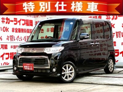 TANTO　CUSTOM　タントカスタム　Xスペシャル【特別仕様車】✨パワースライドドア・ブラック内装・14インチAW装備✨社外オーディオデッキ🎶夜間走行も明るく安心HIDヘッドライト＆フォグライト🌟乗り降り自由のセンターピラーレス🚪後席は折畳んでフラットにできます💺納車時新品タイヤ装着🌈車検２年付🌈🚗福岡店専用HPでも在庫確認可能‼✨ 【carlifegroup.fukuoka.jp】で検索